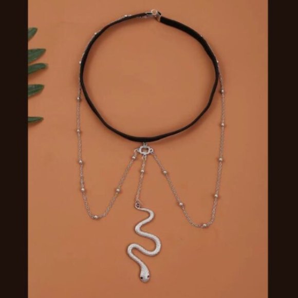 Silver Snake Leg Chain for Women Thigh Chain For Girls - Picture 4 of 4